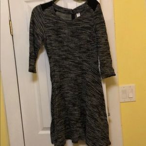 Old navy Black and grey dress